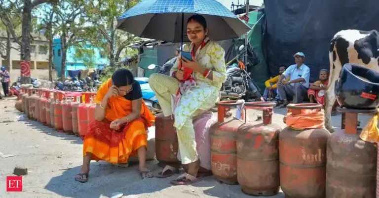 lpg gas shortage — IN news