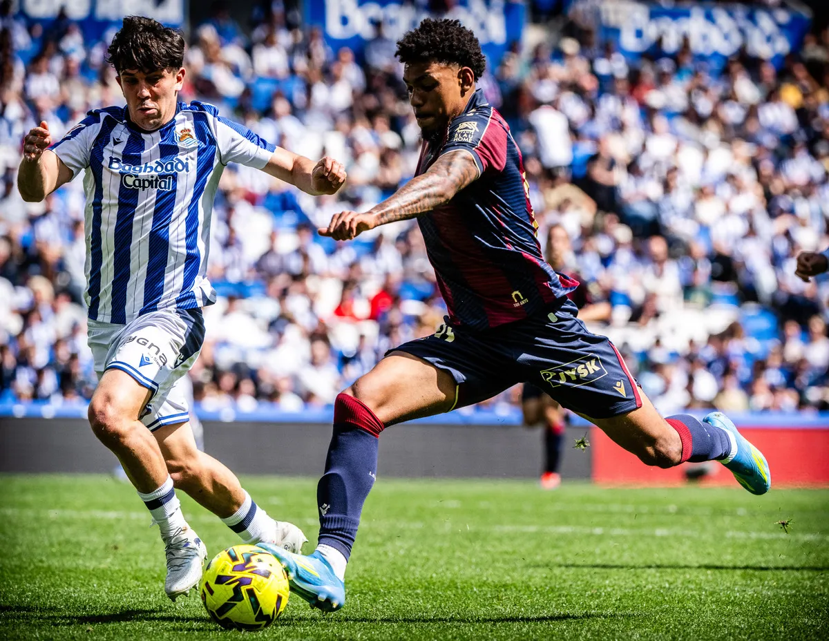 Real Sociedad vs Levante: A Match of Ambitions