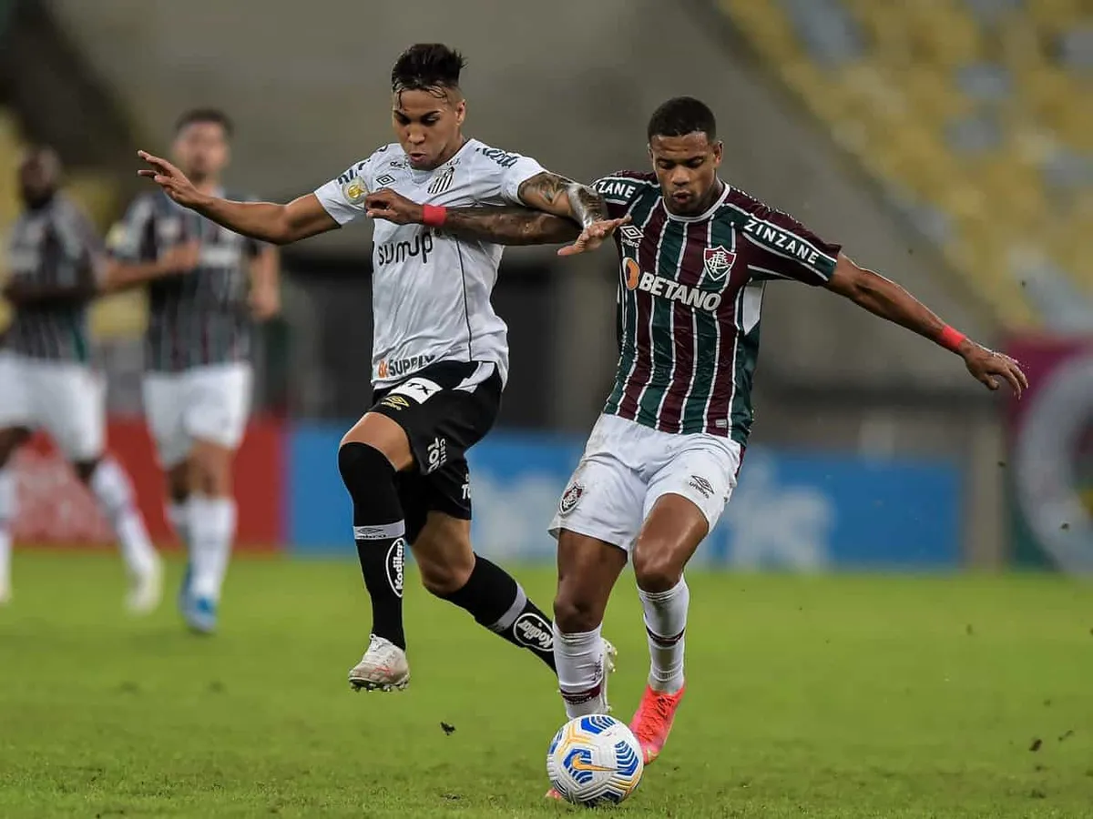 Santos vs Fluminense: A Clash at Vila Belmiro