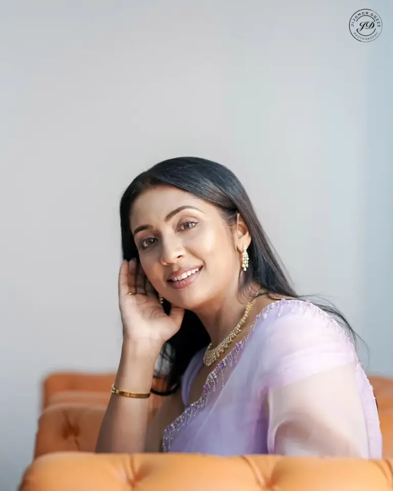 സ്വര്ണം — IN news