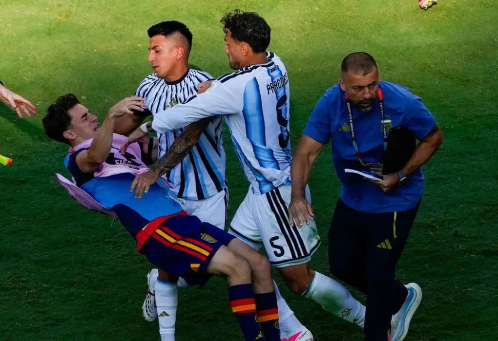 World Cup 2026: Gavi does not think Paredes should be suspended