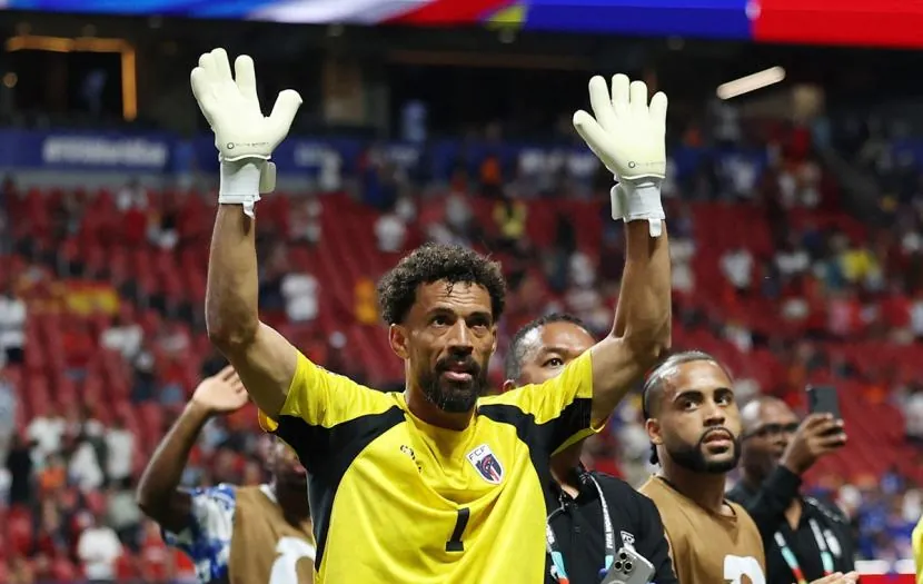 40 year old Goalkeeper Vozinha was the star of Cabo Verde for pulling off save after save