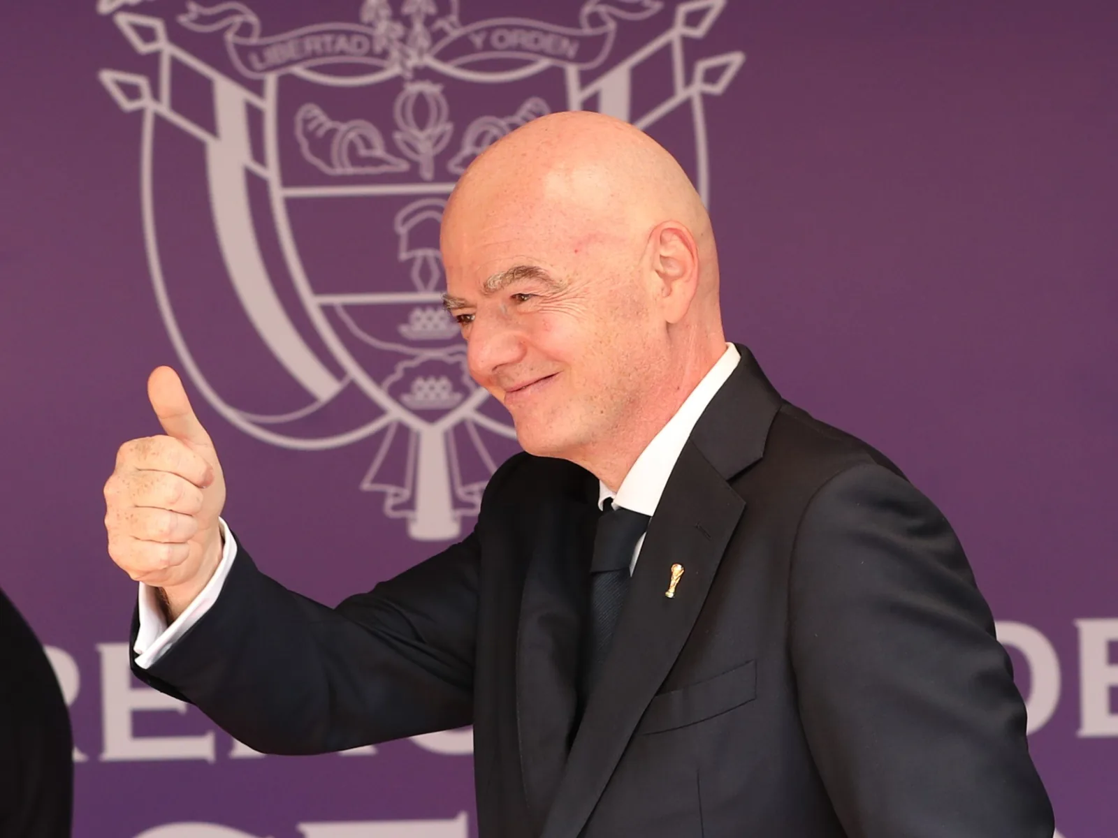 Oceania backs Infantino, New Zealand withdraws support for FIFA president